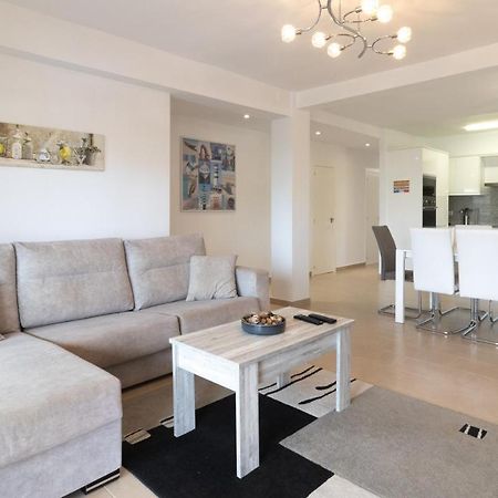 Modern 2 Bedroom Apartment 100 M From The Beach Jávea エクステリア 写真