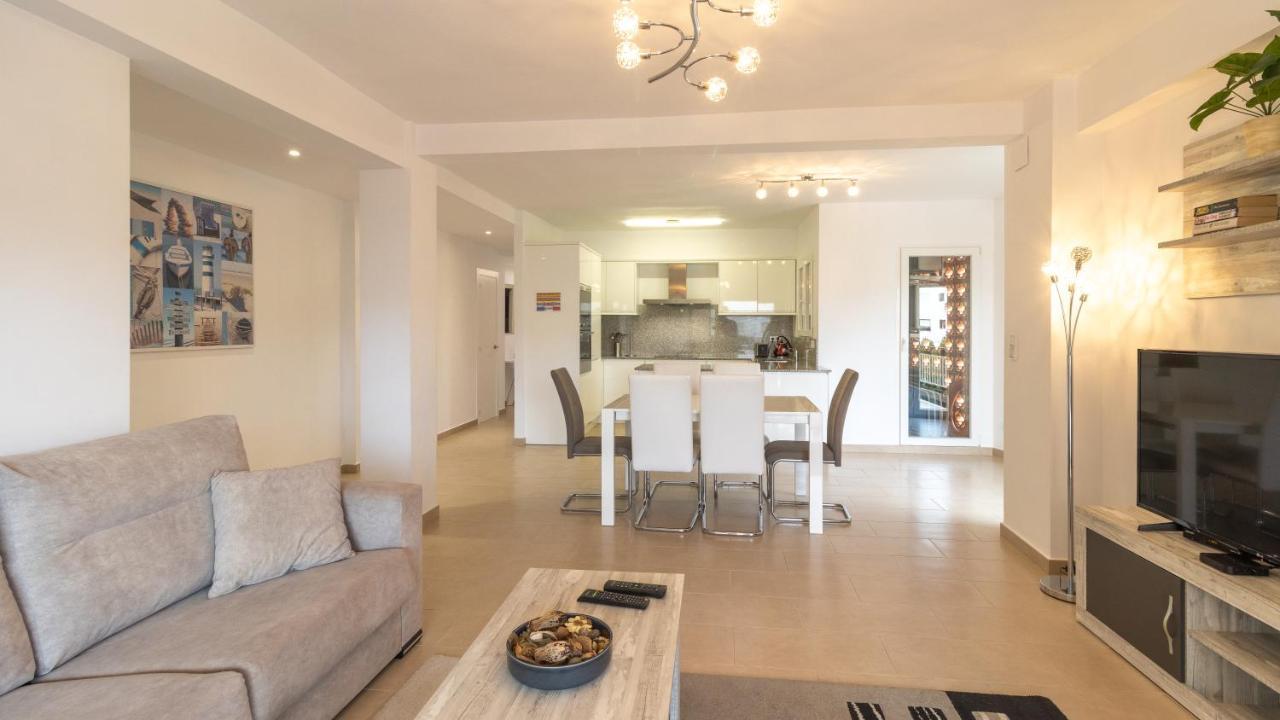 Modern 2 Bedroom Apartment 100 M From The Beach Jávea エクステリア 写真